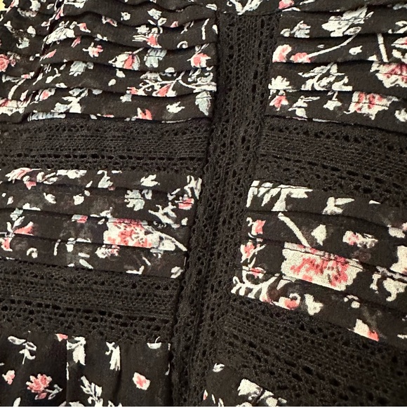 Anthropologie’s Maeve Floral Sleeveless Cottagecore Top Dark Fairy Lace Black - Picture 7 of 12